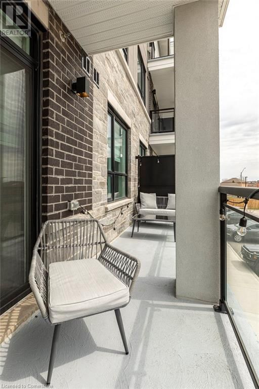 208 - 120 SPRINGVALLEY CRESCENT Image 38