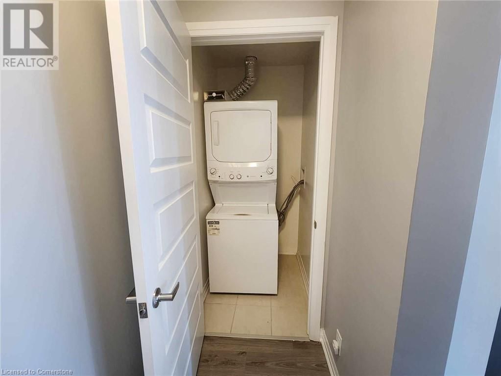 218 - 128 GROVEWOOD COMMON Image 10