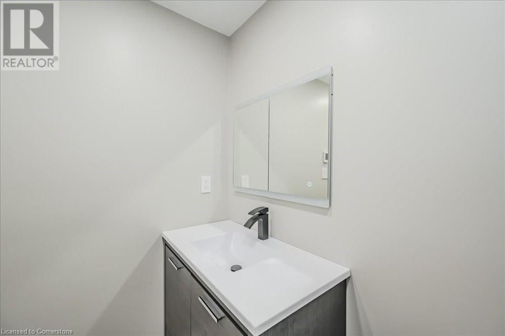 3 GIBBS CRESCENT Image 26