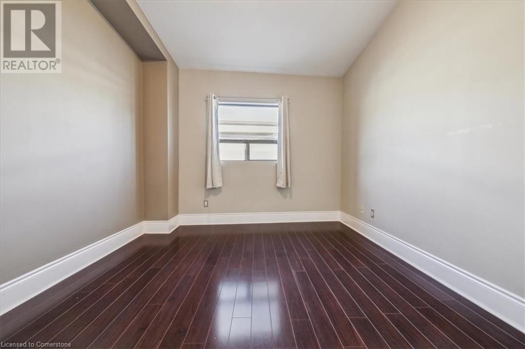 402 - 80 KING WILLIAM STREET Image 34