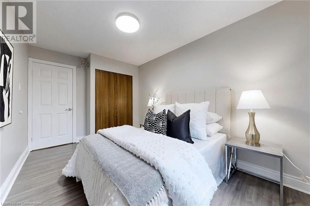 2368 CAVENDISH DRIVE Image 23