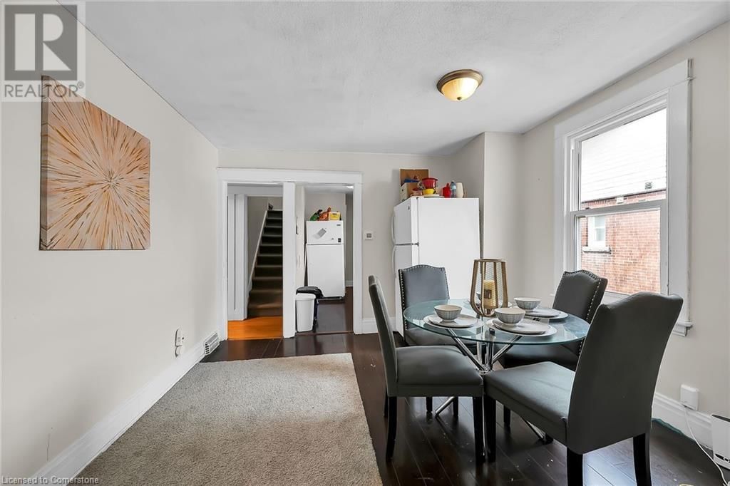 43 STERLING STREET Image 10