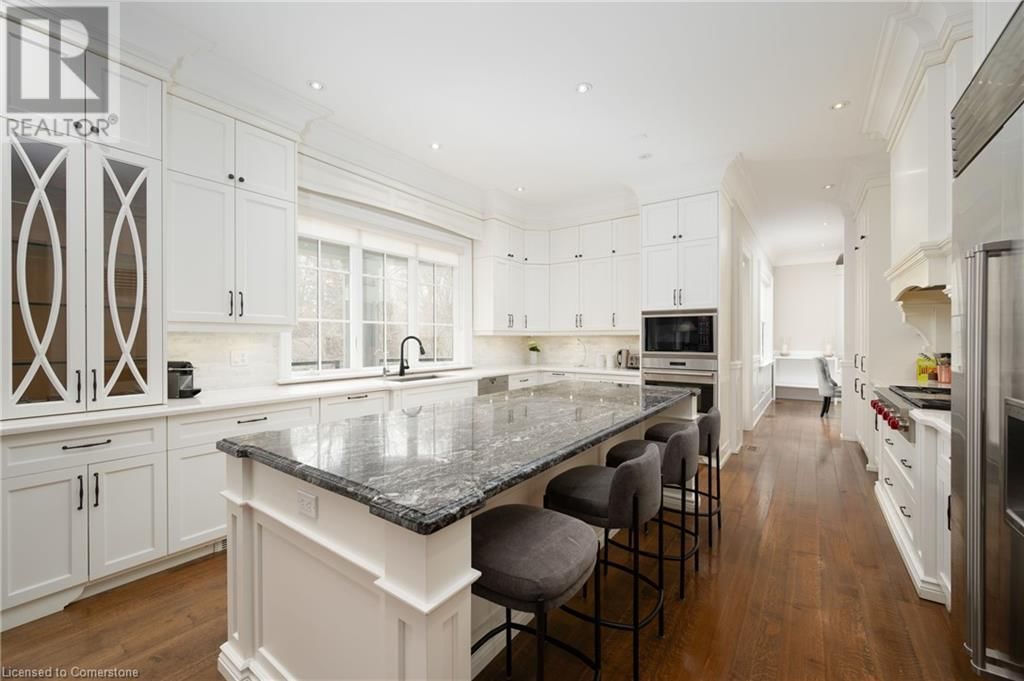 302 PINEHURST DRIVE Image 10