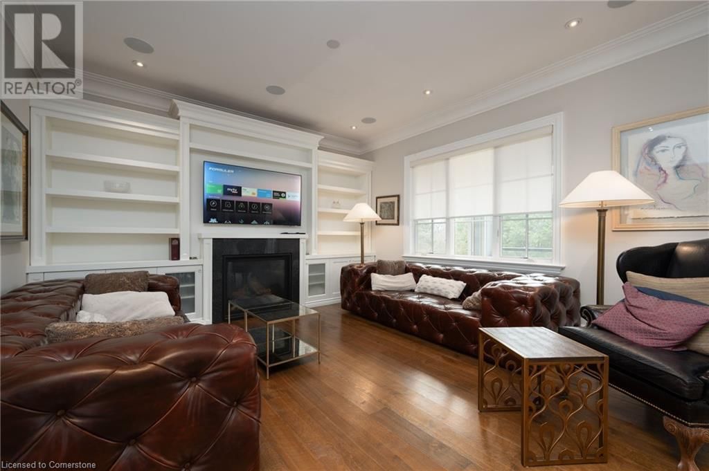 302 PINEHURST DRIVE Image 15