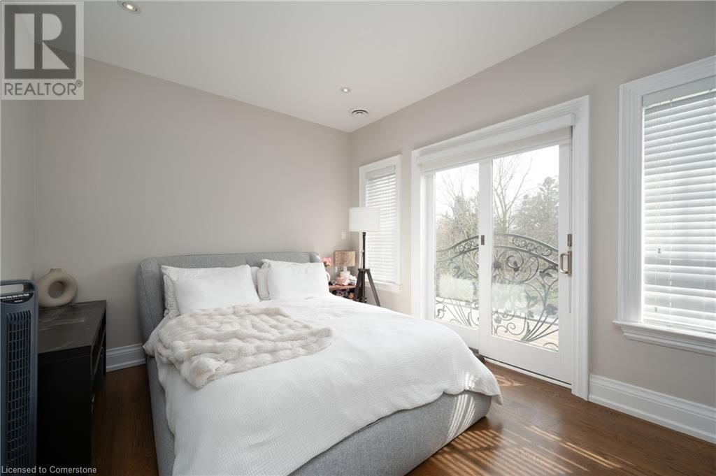 302 PINEHURST DRIVE Image 23