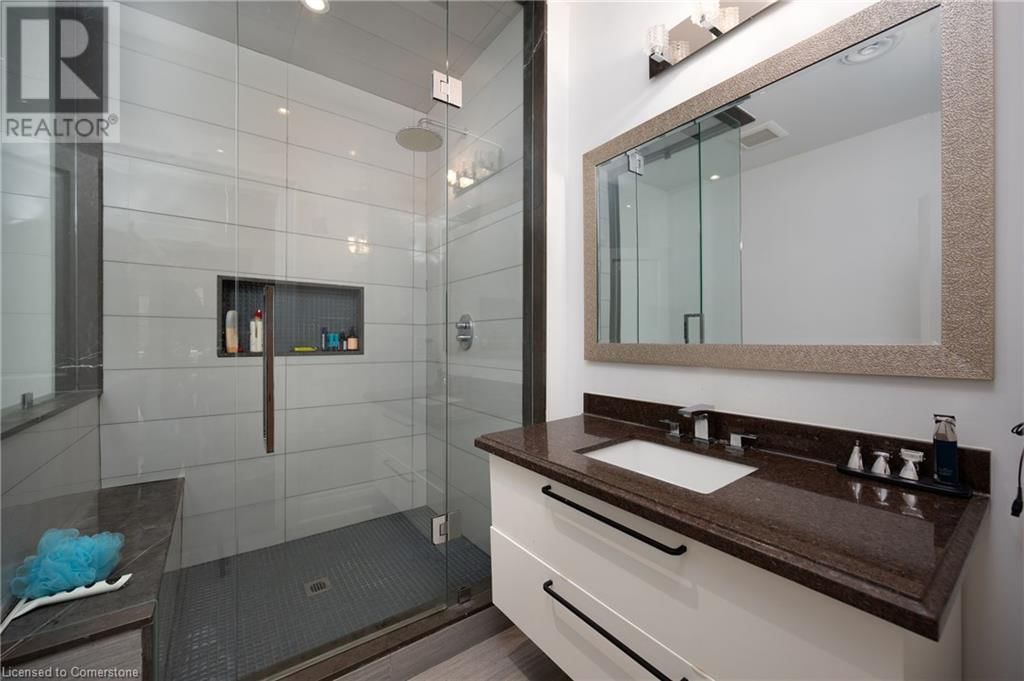 302 PINEHURST DRIVE Image 32