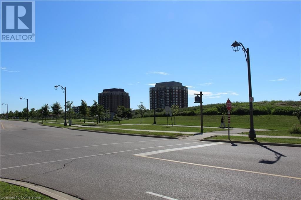 1 - 51 HAYS BOULEVARD Image 25