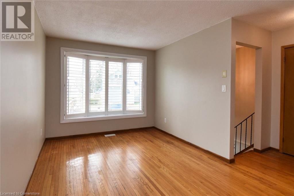19 VICTORIA TERRACE Image 15