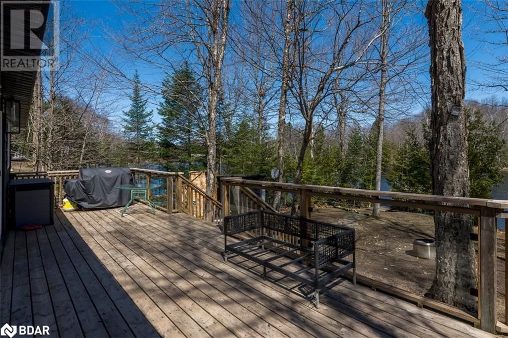 1053 ESSON CREEK LANE Image 25