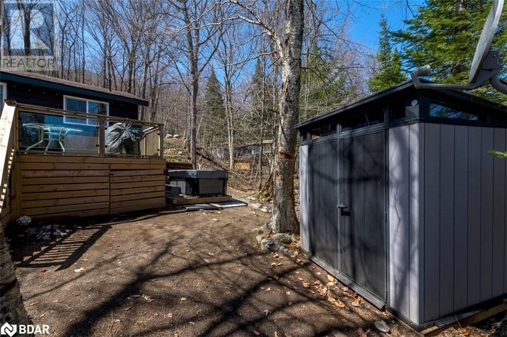 1053 ESSON CREEK LANE Image 27