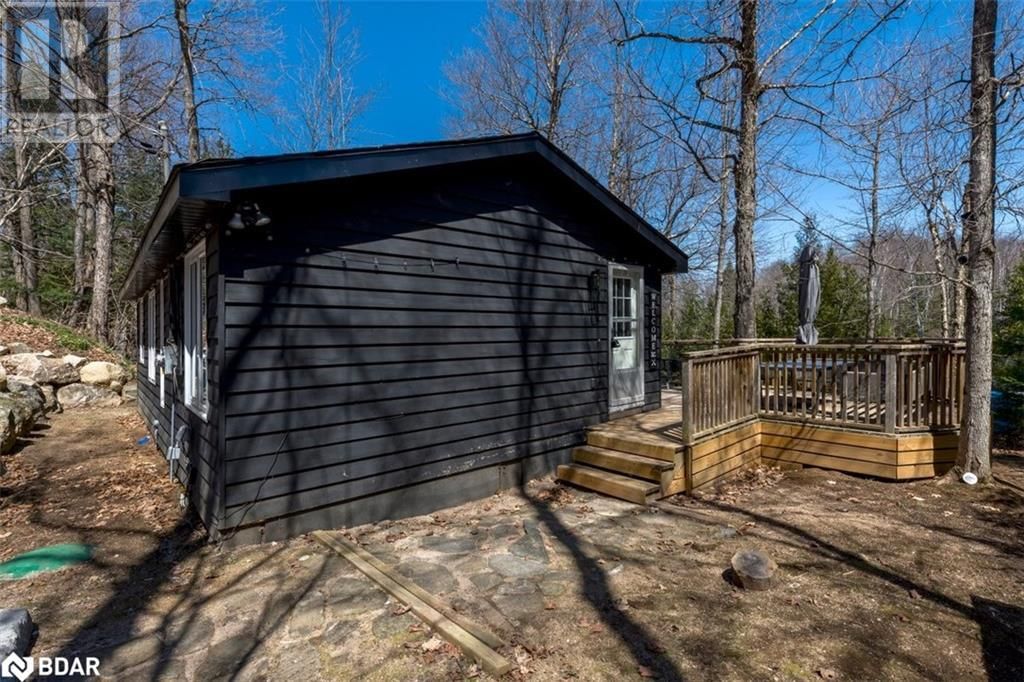 1053 ESSON CREEK LANE Image 6