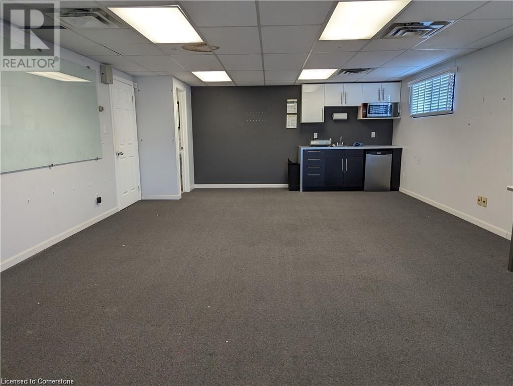 1 - 755 BRIDGE STREET WEST Image 15