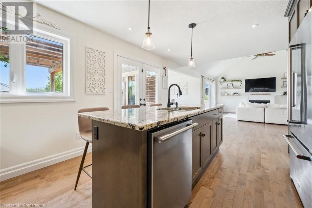 71 STUMPF STREET Image 12