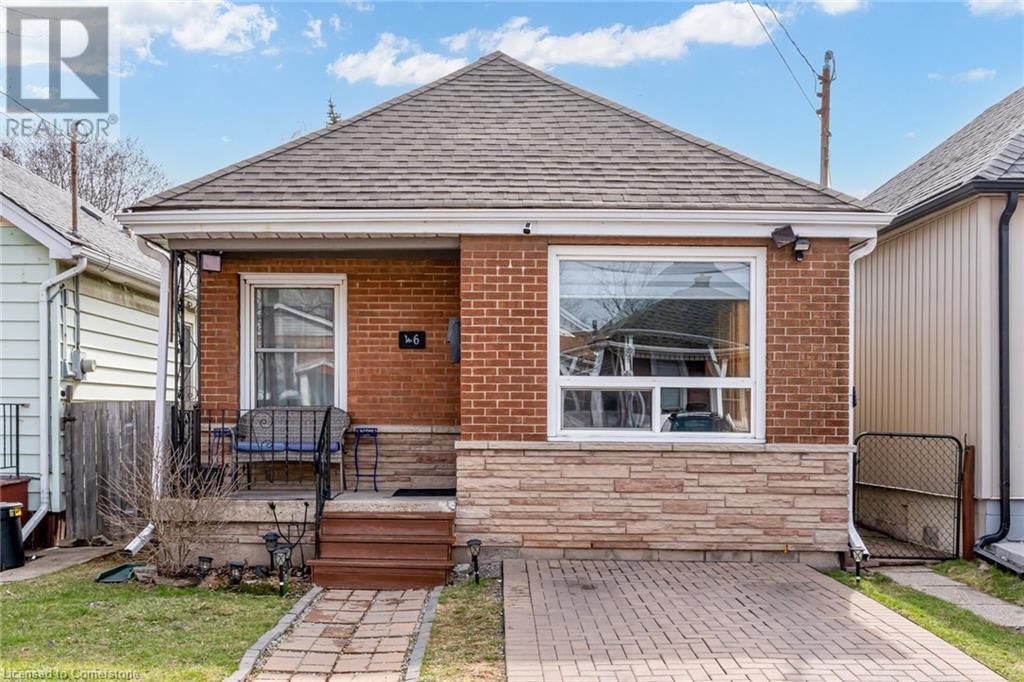 46 ROBINS AVENUE Image 1
