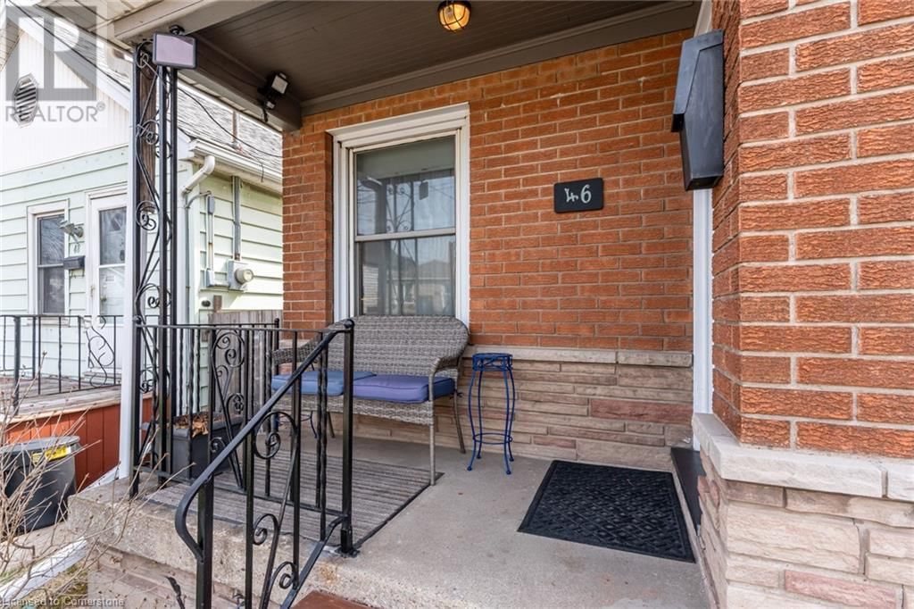 46 ROBINS AVENUE Image 3