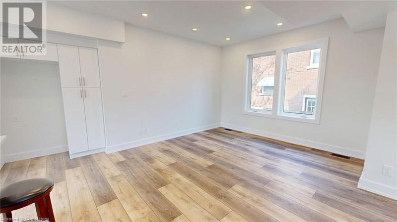 Tertiary Property View