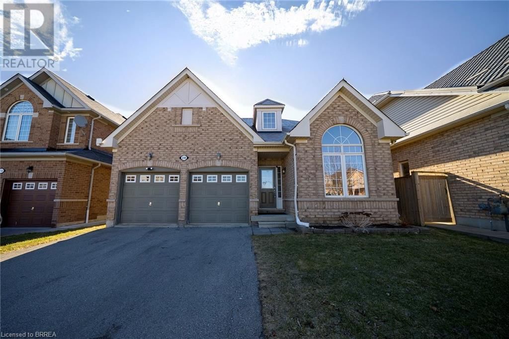230 THOMAS AVENUE Image 1