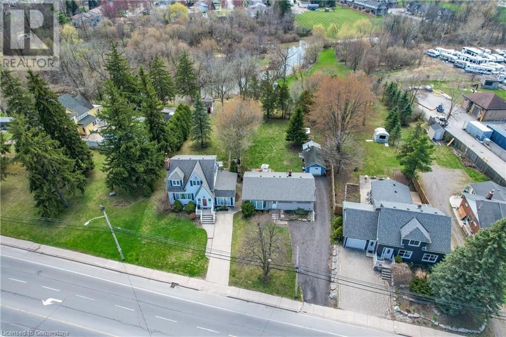 230 ST CATHARINES STREET Image 4