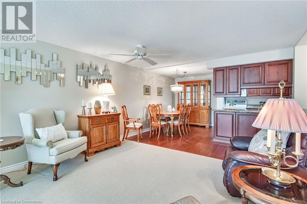 205 - 970 GOLF LINKS ROAD Image 23