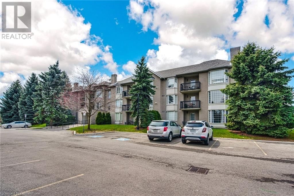 205 - 970 GOLF LINKS ROAD Image 3