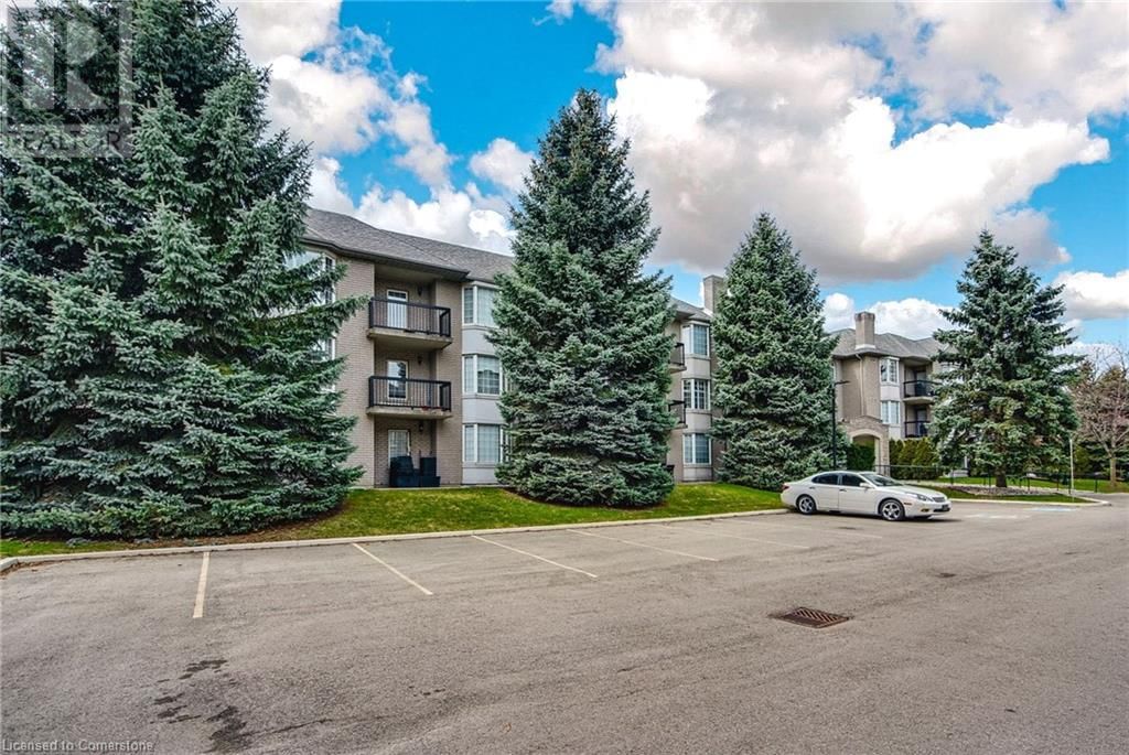 205 - 970 GOLF LINKS ROAD Image 4