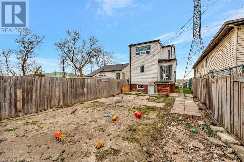 401 STRATHEARNE AVENUE Image 18