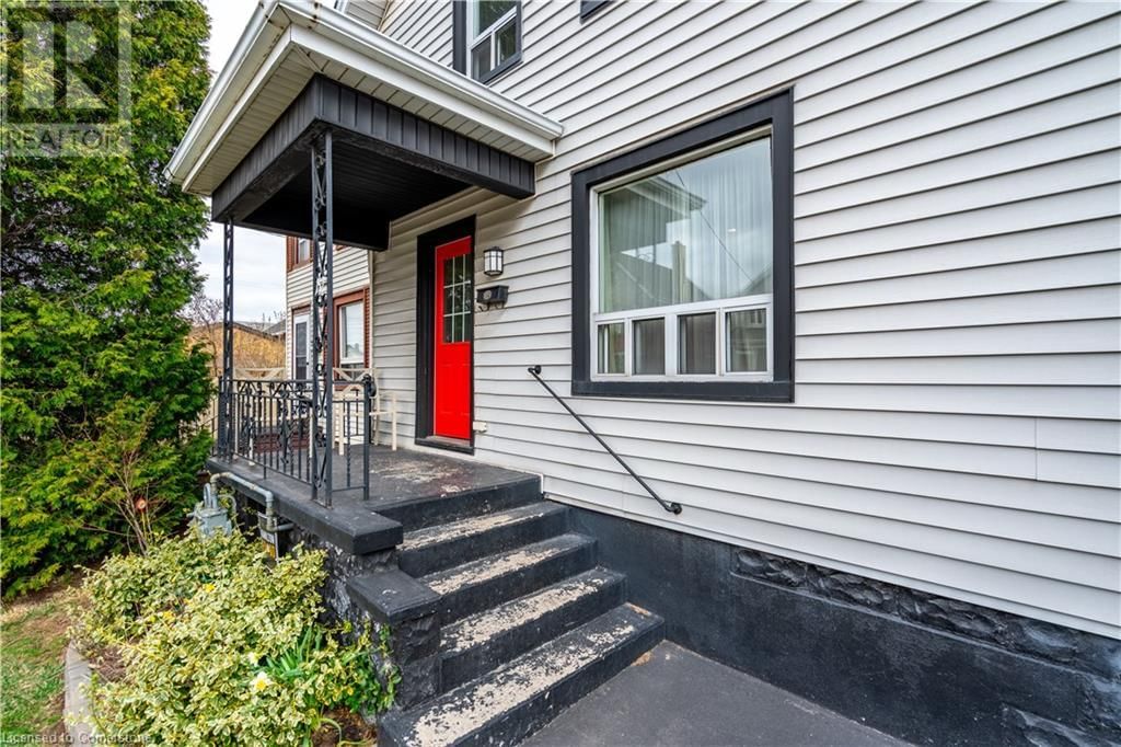 152 LONDON STREET NORTH Image 2