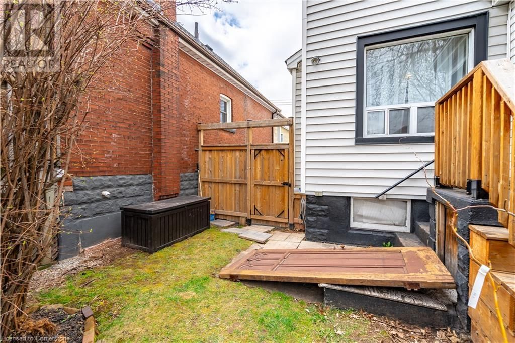 152 LONDON STREET NORTH Image 28