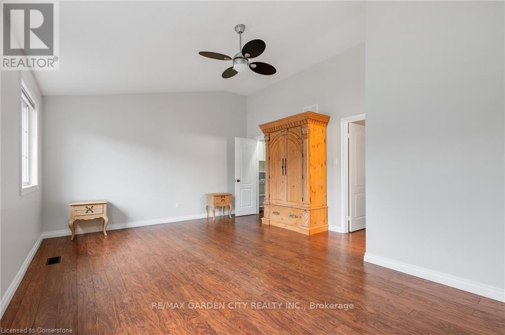 15 - 1375 STEPHENSON DRIVE Image 15