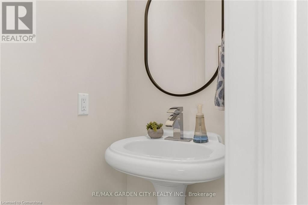 15 - 1375 STEPHENSON DRIVE Image 8