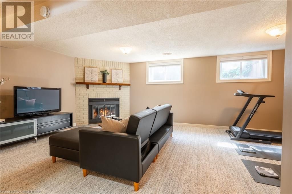 1097 STEPHENSON DRIVE Image 30