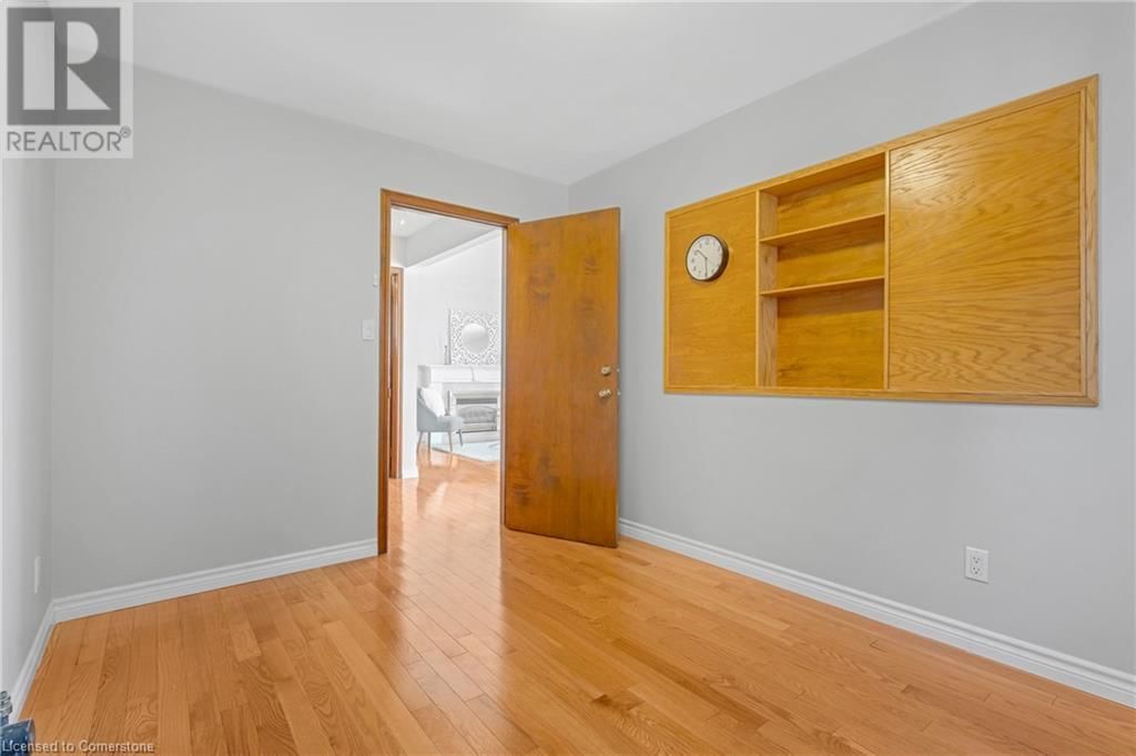 36 SKYLARK DRIVE Image 10