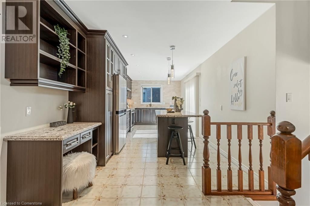 36 SKYLARK DRIVE Image 15