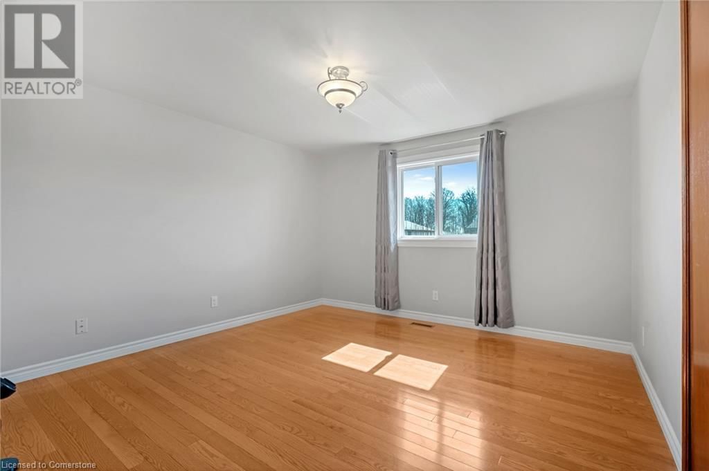 36 SKYLARK DRIVE Image 27