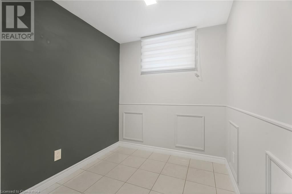 36 SKYLARK DRIVE Image 32