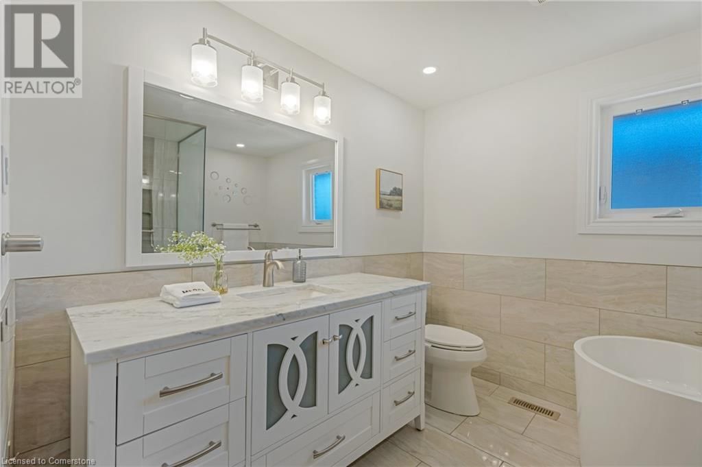 36 SKYLARK DRIVE Image 40