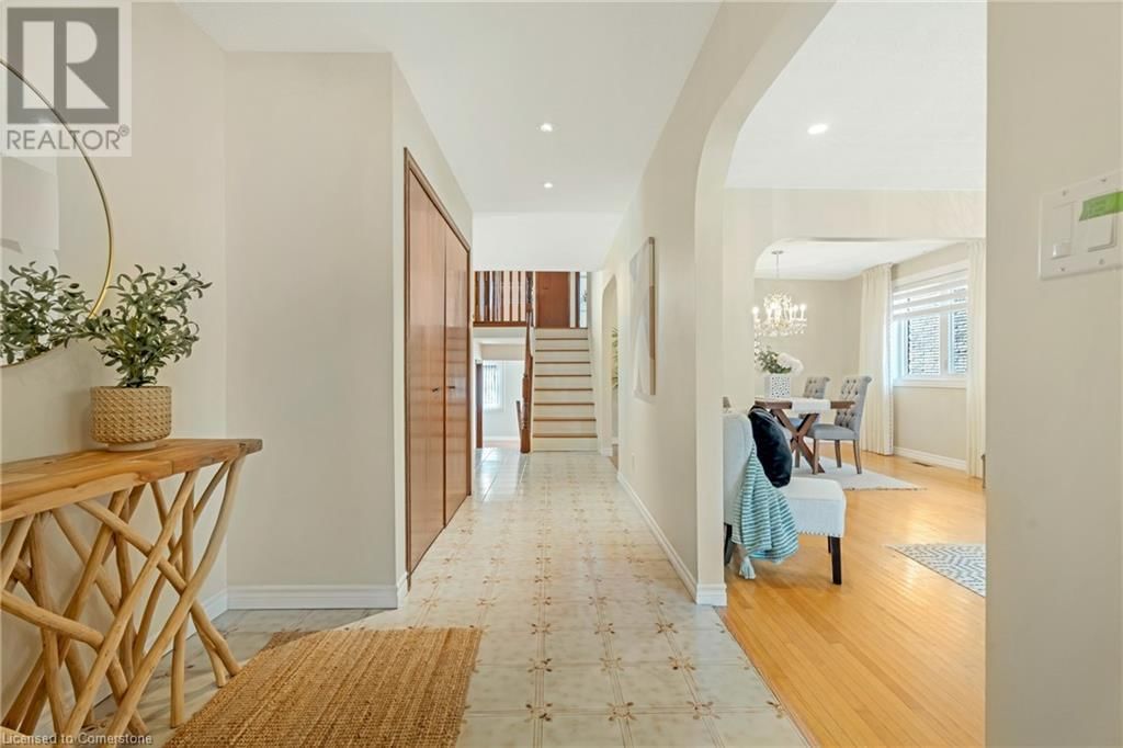 36 SKYLARK DRIVE Image 6
