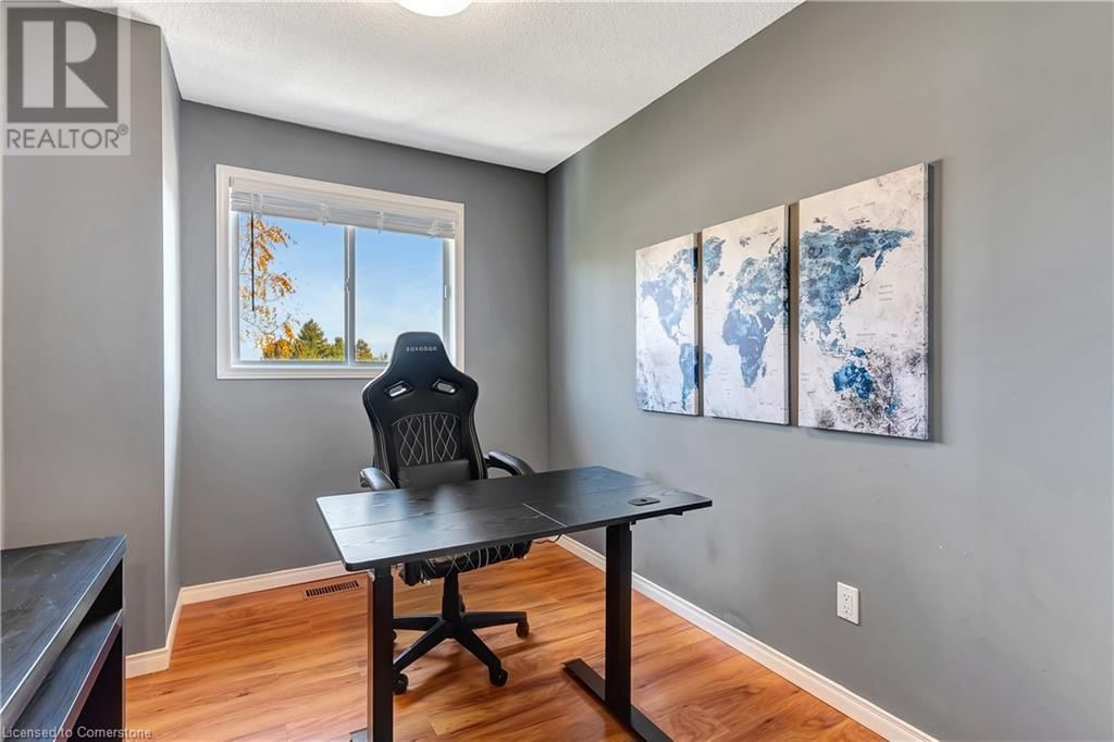 35 - 589 BEECHWOOD DRIVE Image 22
