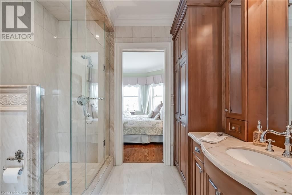 6416 MCNIVEN ROAD Image 27