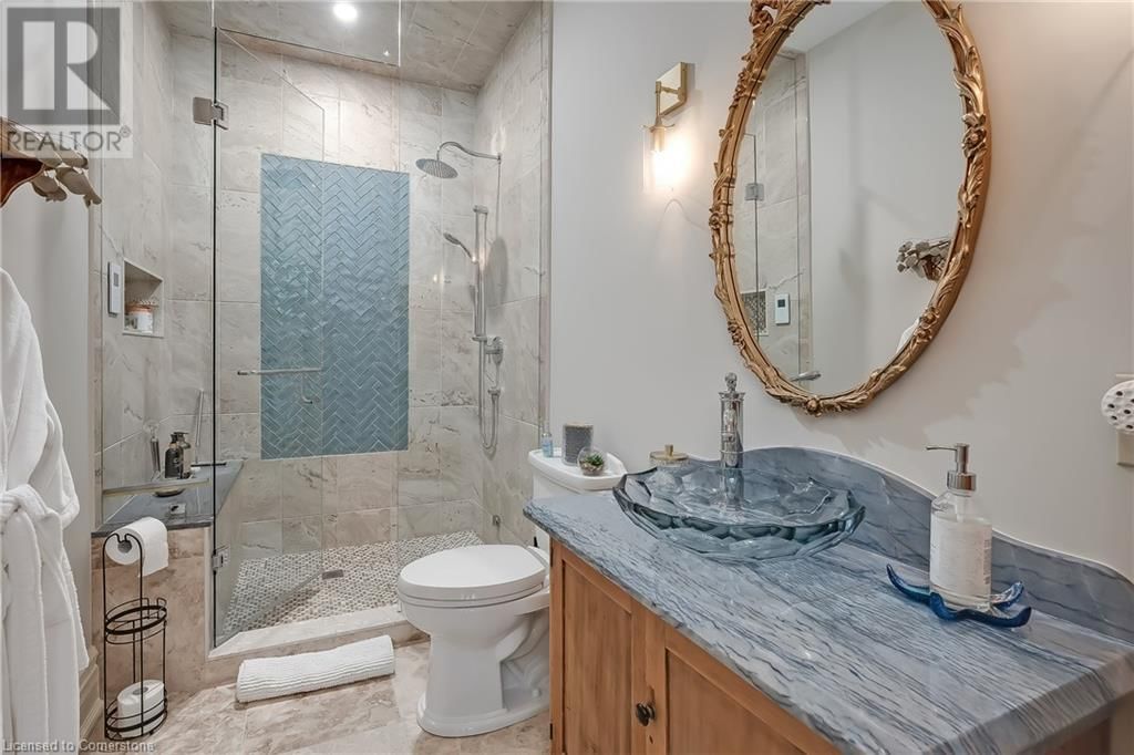 6416 MCNIVEN ROAD Image 34