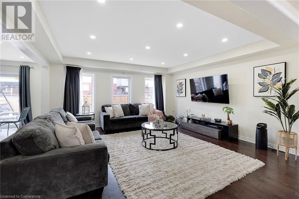 11 WATERMILL STREET Image 15