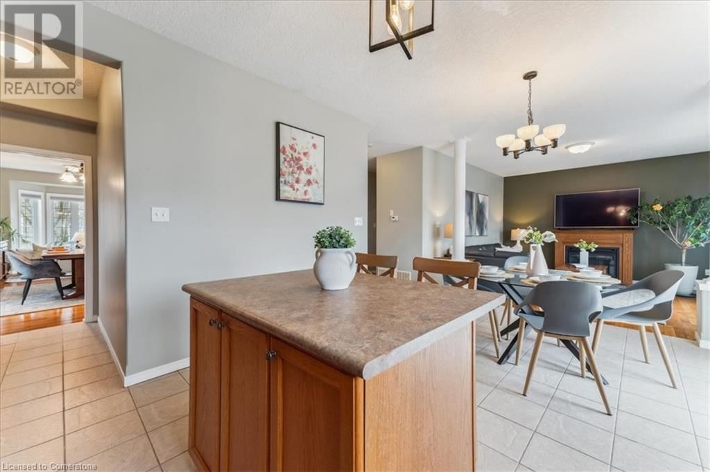 67 FERRIS DRIVE Image 10