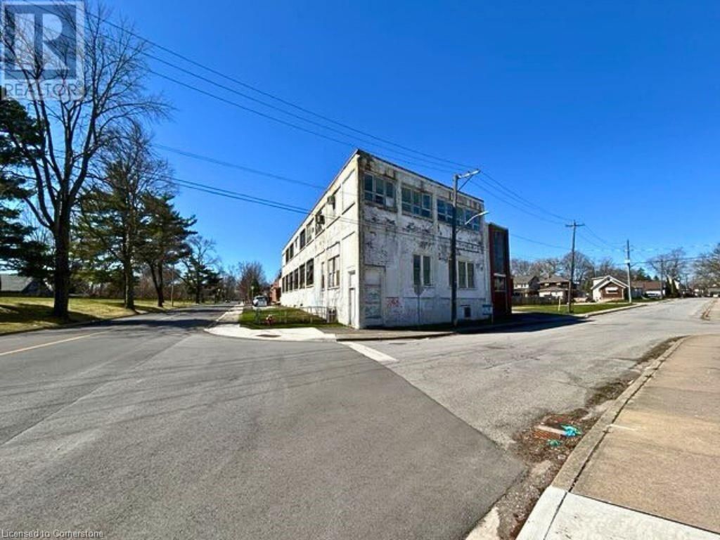 5059 PALMER AVENUE Image 2