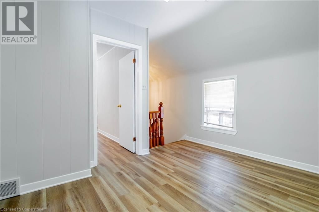 48 CARLISLE STREET Image 21
