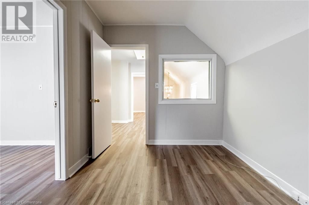 48 CARLISLE STREET Image 22
