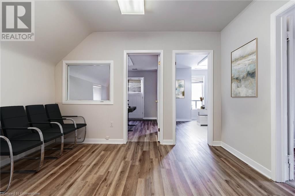 48 CARLISLE STREET Image 27