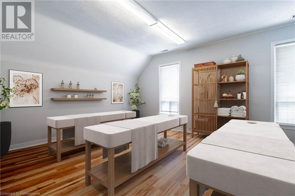 48 CARLISLE STREET Image 30