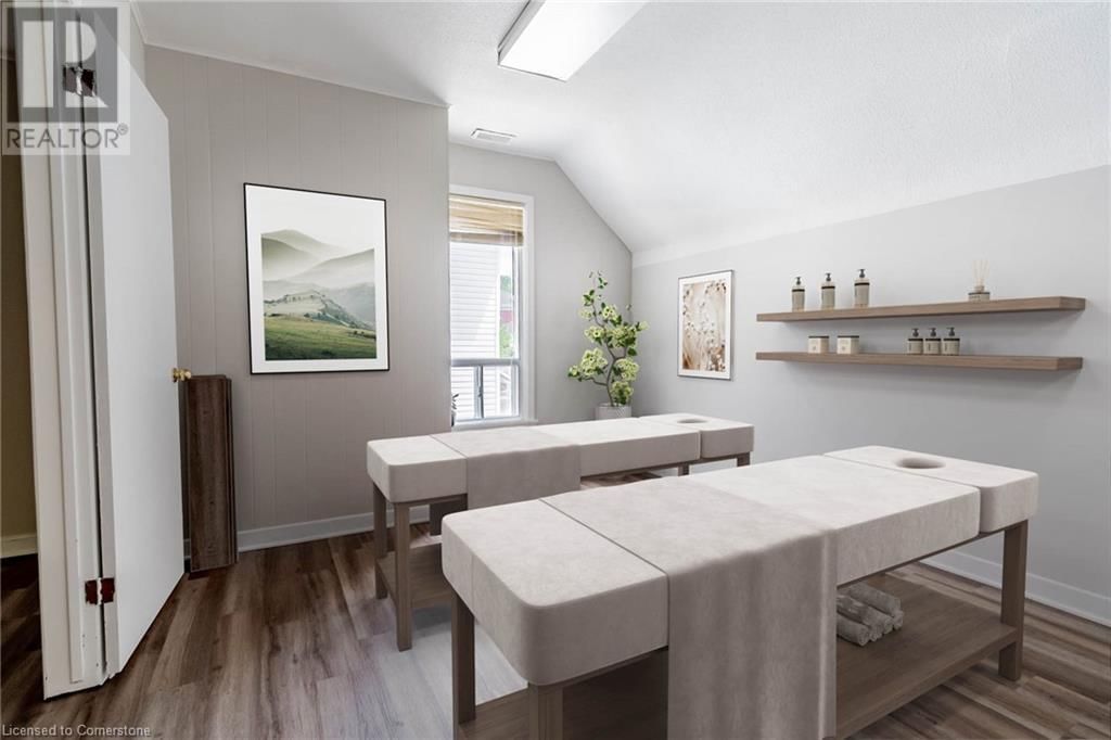 48 CARLISLE STREET Image 33