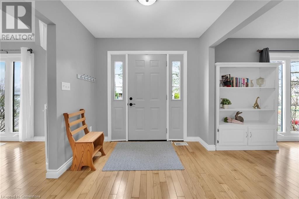 44 OTTAWA STREET SOUTH Image 3