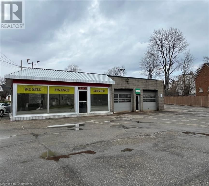 1290 KING STREET EAST Image 1